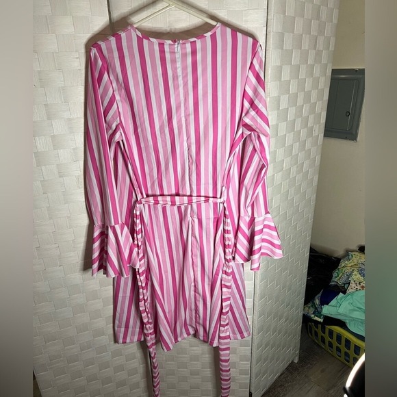 The Unbranded Brand Dresses & Skirts - LITTLE girls pink and whit striped dress